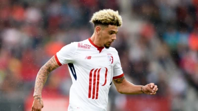 FOTO - UFFICIALE, Malcuit è un giocatore del Napoli