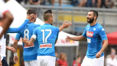 La regola dei 25 condiziona il mercato del Napoli