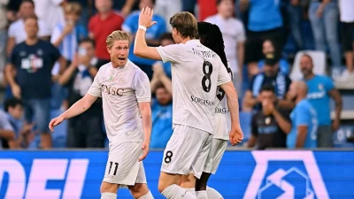 Napoli, De Bruyne: «Venire qui era l’opzione migliore per me, avevo tante offerte! Su Conte, De Laurentiis e Lukaku…»