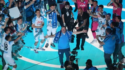 Tommaso Starace, 50 anni con il Napoli: “Io, la Moka, Diego e quattro Scudetti. Ora vado in pensione, ma resterò parte di questa famiglia”
