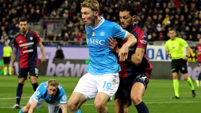 Napoli, Hojlund attacca Mina: “Lui non gioca a calcio, è da diversi anni che continua a provocare”