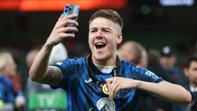 Napoli, Manna su Holm, asse caldo con il Bologna: ipotesi scambio con Mazzocchi