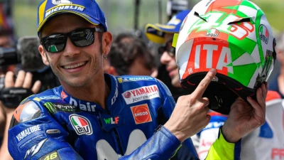 Moto GP, Rossi: "Non voglio smettere senza correre. Deciderò prima della ripartenza"