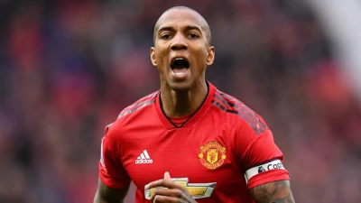 Inter, Ashley Young: "Siamo in corsa per lo Scudetto! Giocheremo per vincere l'Europa League"