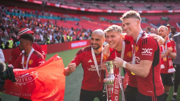 Napoli-Hojlund, c'è l'accordo! Passi in avanti anche con il Manchester United