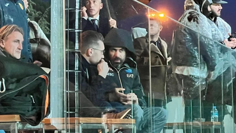 Napoli, il sostegno all'ex Sirigu: "Ci vediamo presto in campo, Salvatore"