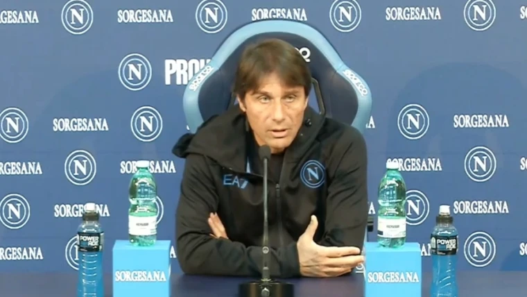 Napoli, Conte: "Politano e Kvara out con la Fiorentina, con la viola difficilissima"