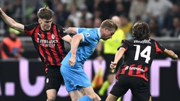 Milan-Napoli, duello per il secondo posto: cosa decide la classifica finale