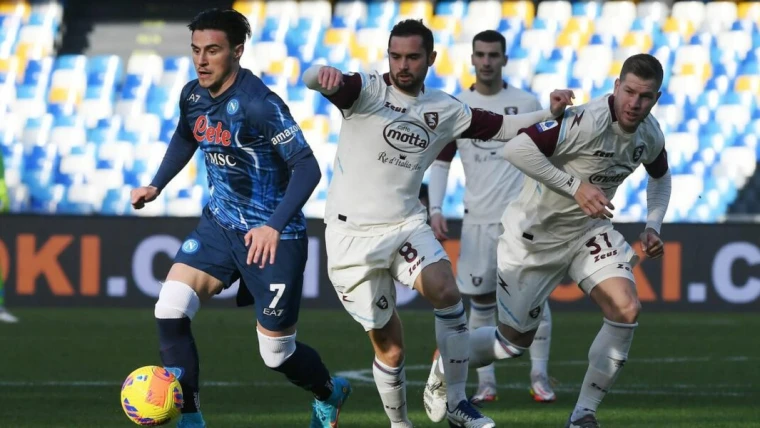 AD Salernitana stuzzica il Napoli: “Salvezza? Noi non festeggiamo in anticipo come i napoletani”