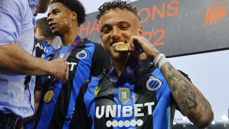Napoli, accordo fatto: dall’Olanda confermano il trasferimento dal PSV di Noa Lang con clausole importanti