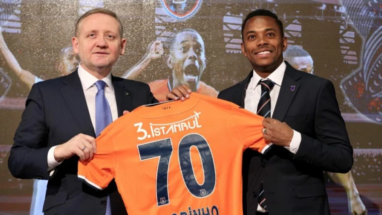 Dal Brasile - Robinho dovrà scontare 9 anni di carcere per lo stupro avvenuto in Italia