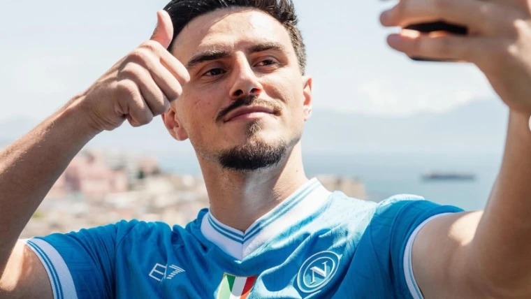 Napoli, Elmas: "Questa è casa mia, qui non si è mai soli". Il ritorno del macedone emoziona i tifosi