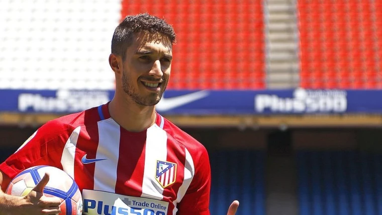 Napoli, occhi su Vrsaljko e Lainer